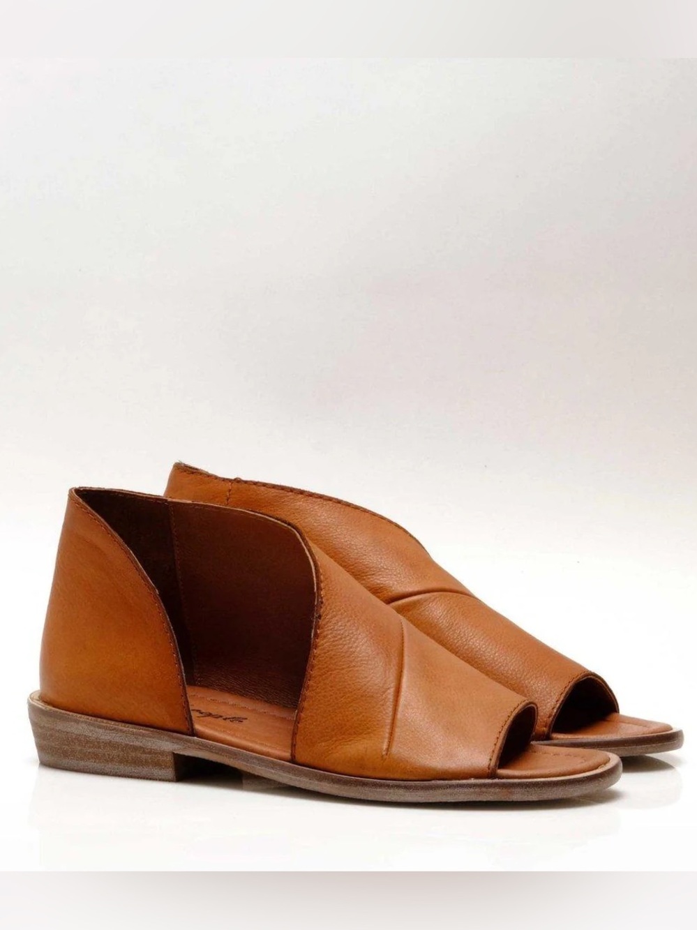 FREE PEOPLE MONT BLANC SANDAL In TAN Size 36 /  6 Spanish crafted Leather
